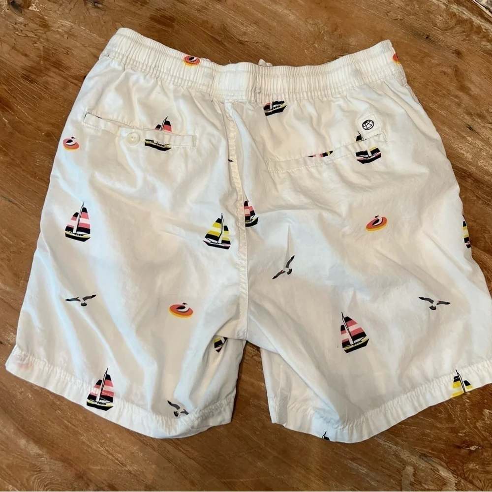 FREE PLANET White Nautical 100% Cotton Sailboat Shorts, Size S